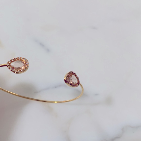 Tai Stone Cuff - Picture 3 of 3